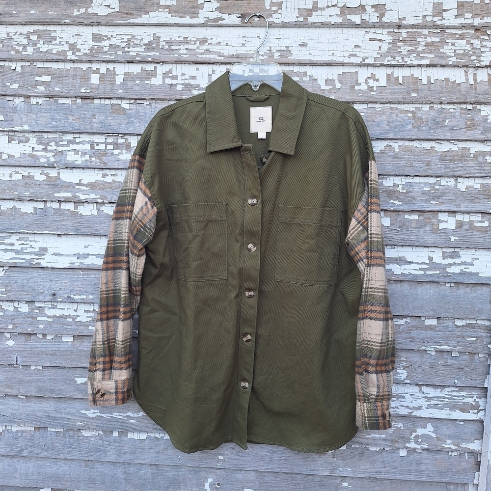 🌟 Thread & Supply Shacket Olive Green Plaid Sleeve Button-Up Shirt Size Large